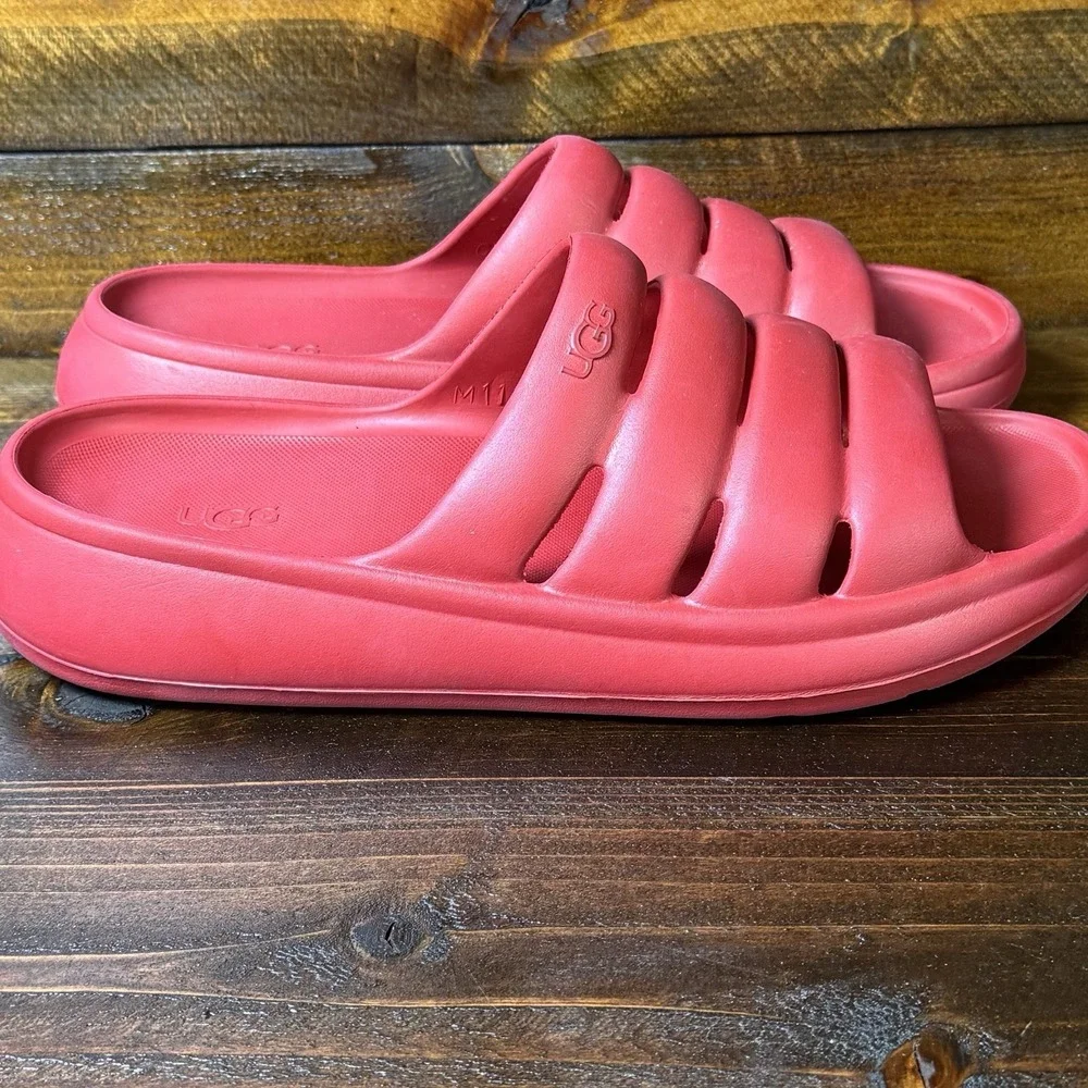 UGG Sport Yeah Slide Men's Size 11 US Samba Red Slingback Sandal‎ Waterproof